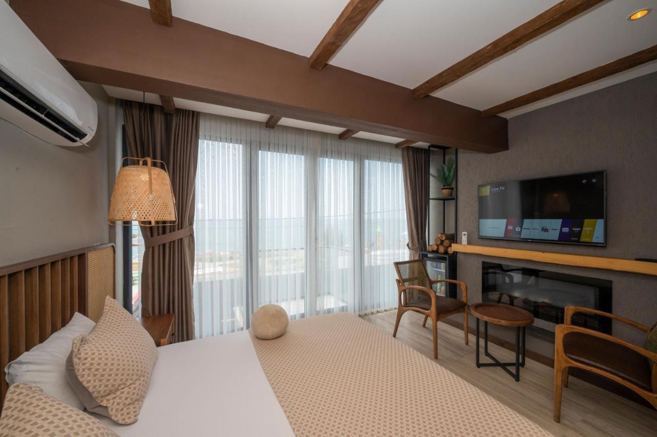 Villa Siesta Hotel Istanbul Airport Karaburun  ภายนอก รูปภาพ