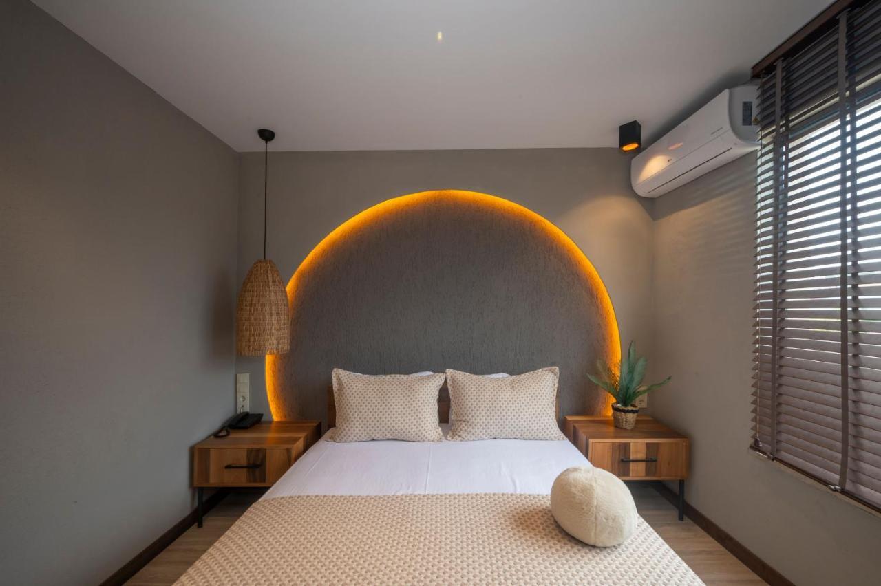 Villa Siesta Hotel Istanbul Airport Karaburun  ภายนอก รูปภาพ