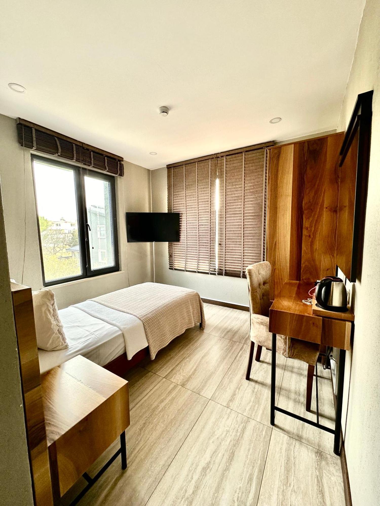 Villa Siesta Hotel Istanbul Airport Karaburun  ภายนอก รูปภาพ
